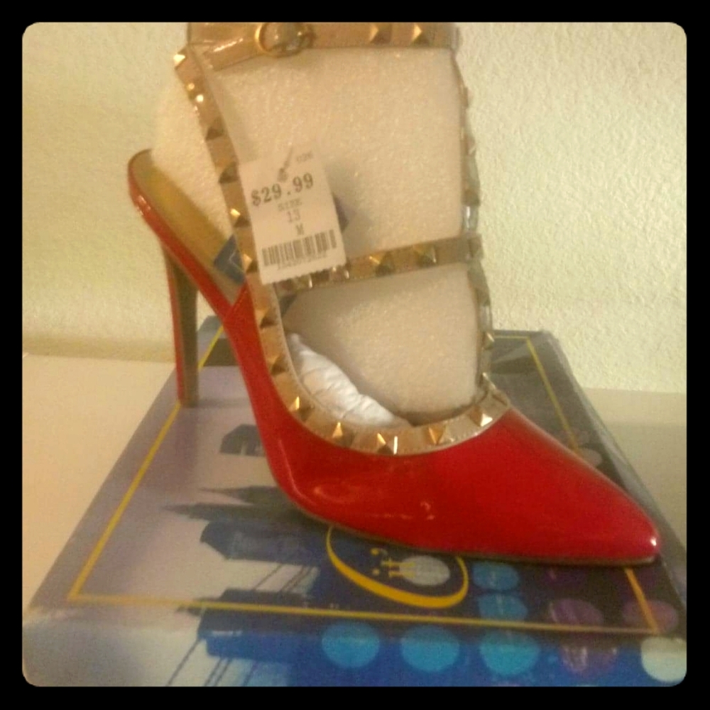 It's Ok stilettos heels size 13 brand new